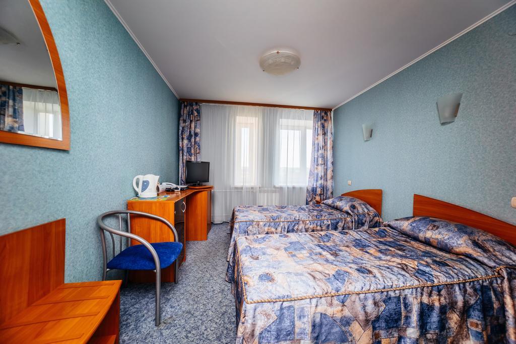 Volga Hotel Tver Room photo